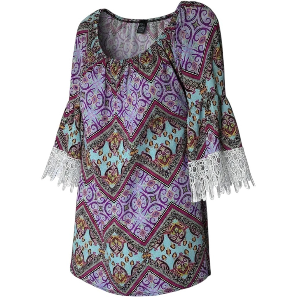 WinWin Tunic Womens L- XL Boho  Geometric Print Lace Sleeve Top Festival Flowy‎